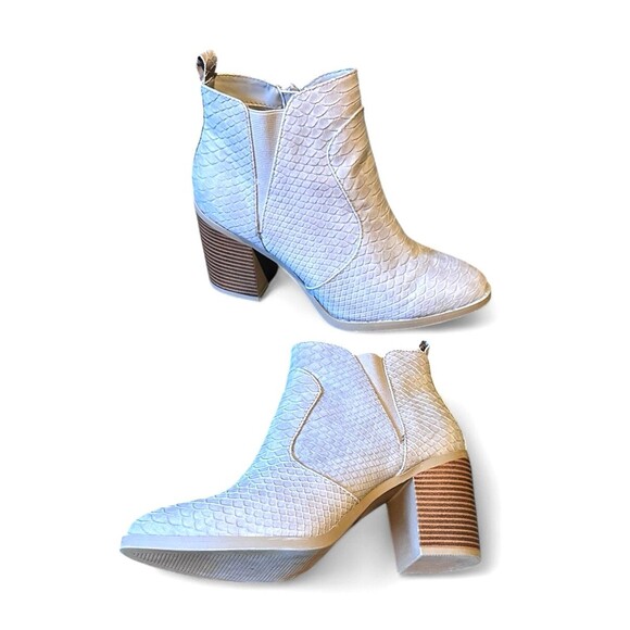 Altard State Women's Tan Snake Print Side Zip Chunky Heel Ankle Booties 9 Brynn - Picture 1 of 16
